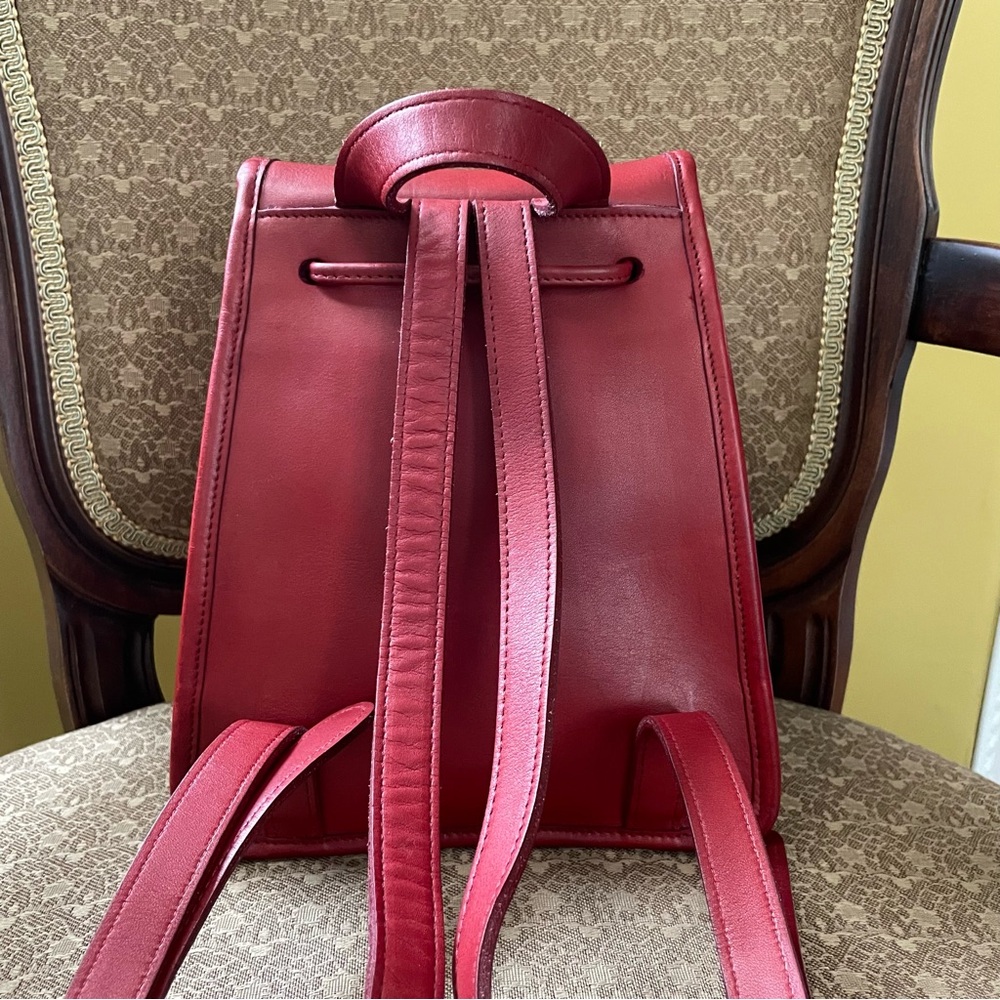 Vintage Coach #9960 Daypack in Red - Picture 3 of 16